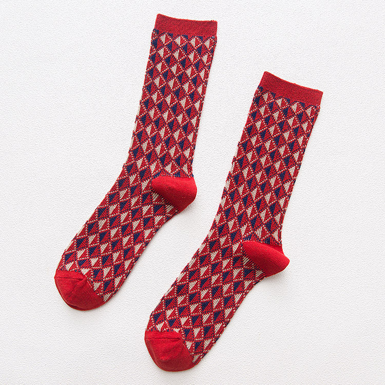 Men Socks Color Diamond Lattice Men In Tube Socks British Wind Gradient Color Cotton Casual Socks Wholesale